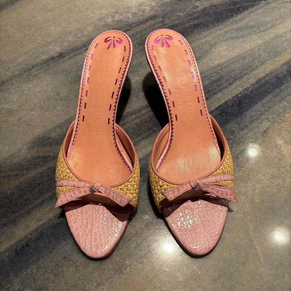 UNGARO MULES IN TAN WITH PINK BOWS